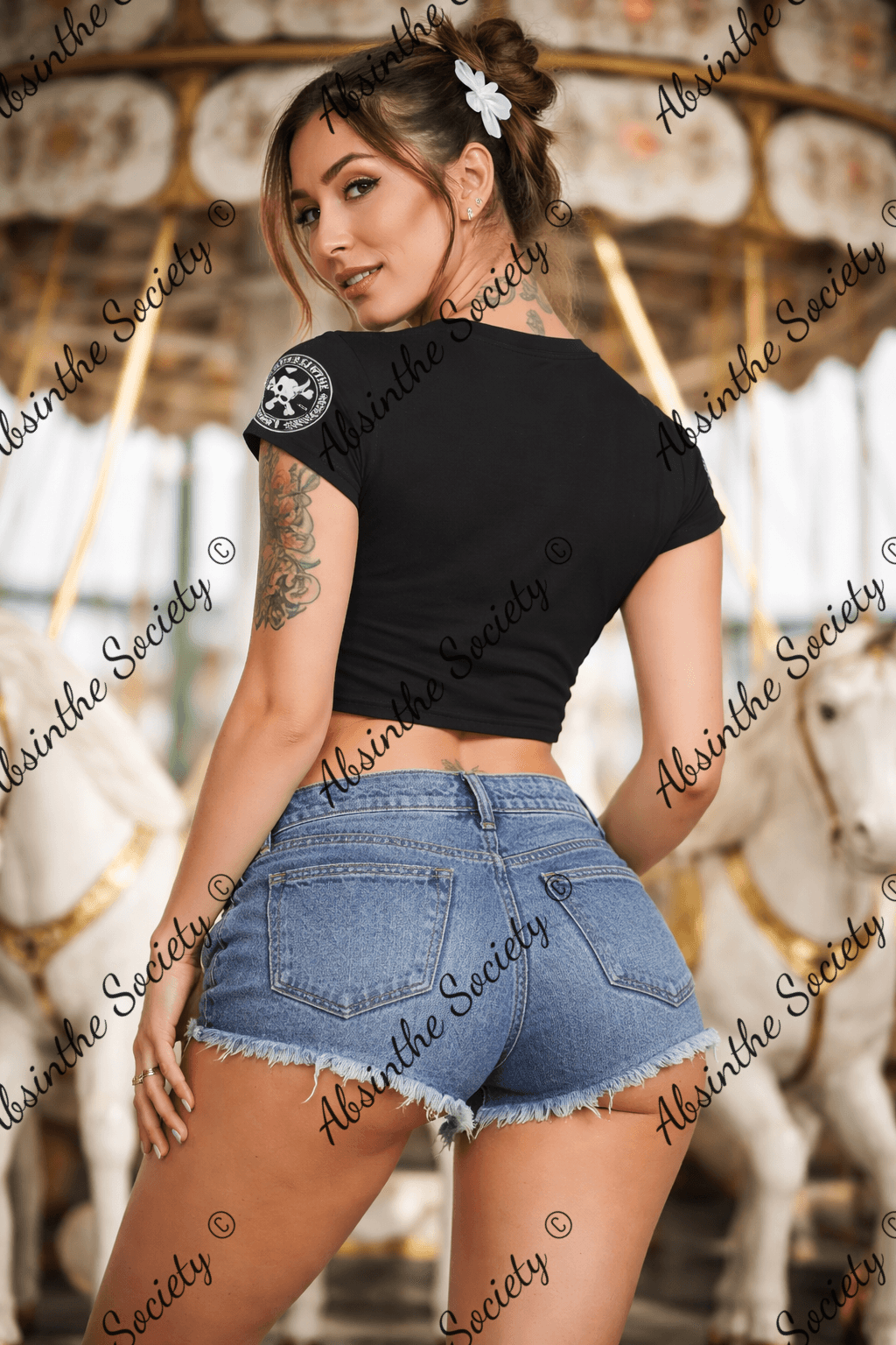 Jaguar Queen Black - Cropped T-shirt
